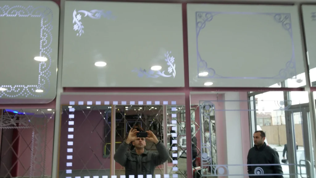 ayna kumlama desen işleme ve montaj fiyatları - Garant Cam