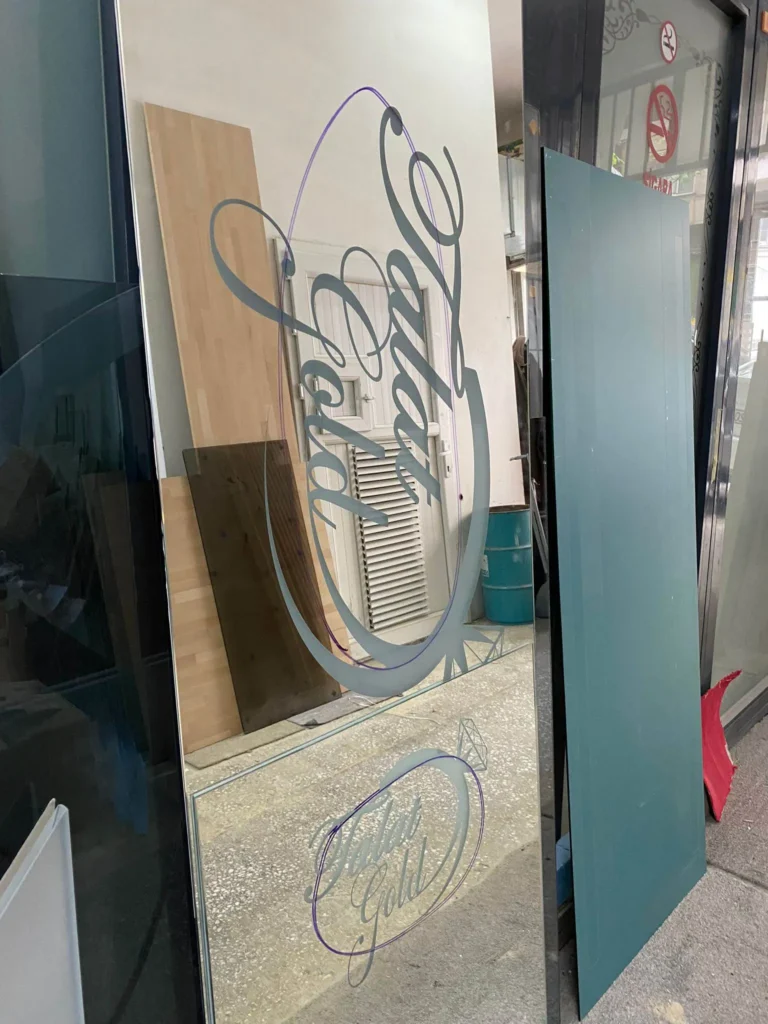 ayna kumlama desen işleme ve montaj fiyatları - Garant Cam