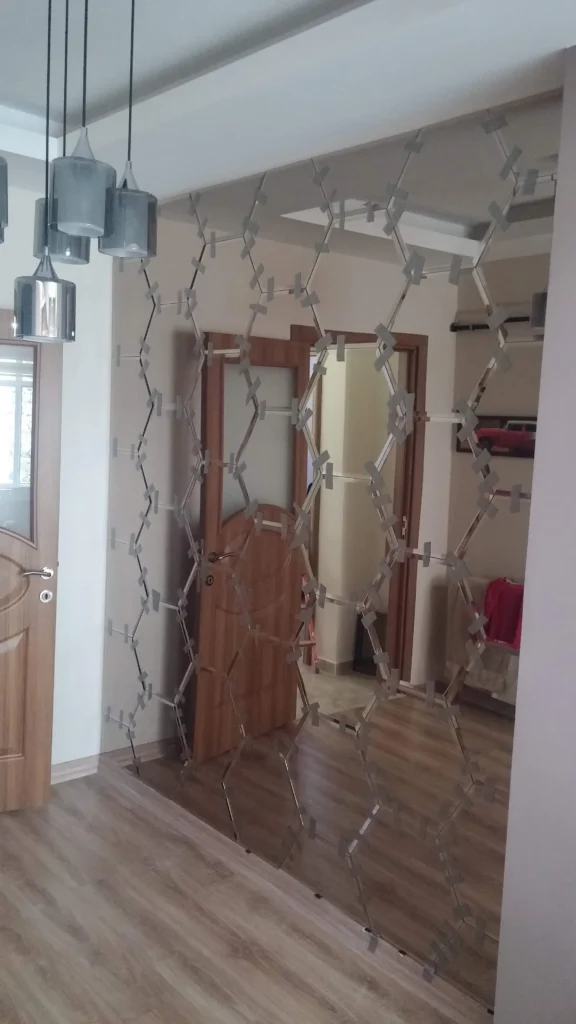 Beşiktaş ayna duvar kaplama dekoratif ayna modelleri ve baklava dilimli ayna montajı -Garant Cam