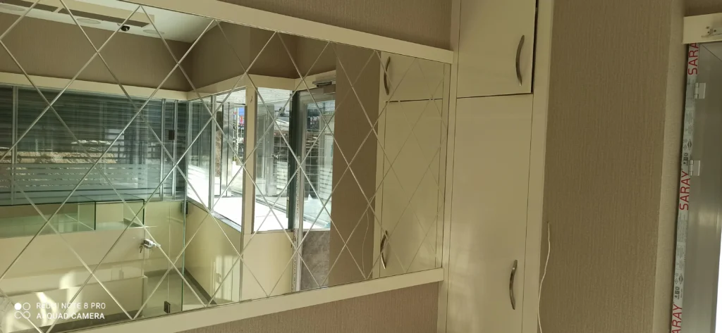  baklava ayna duvar kaplama modelleri - Garant Cam