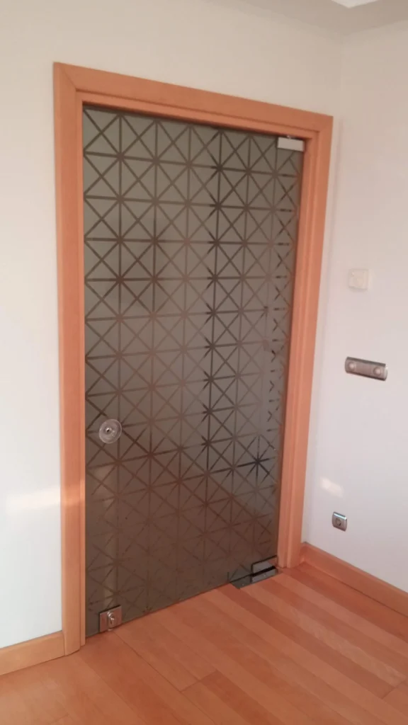 Cam kumlama desen işleme - Garant Cam