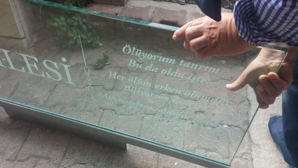 Cam kumlama desen işleme - Garant Cam