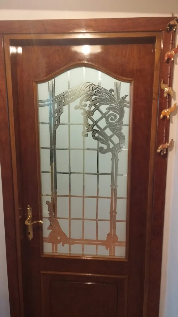 Cam kumlama desen işleme - Garant Cam