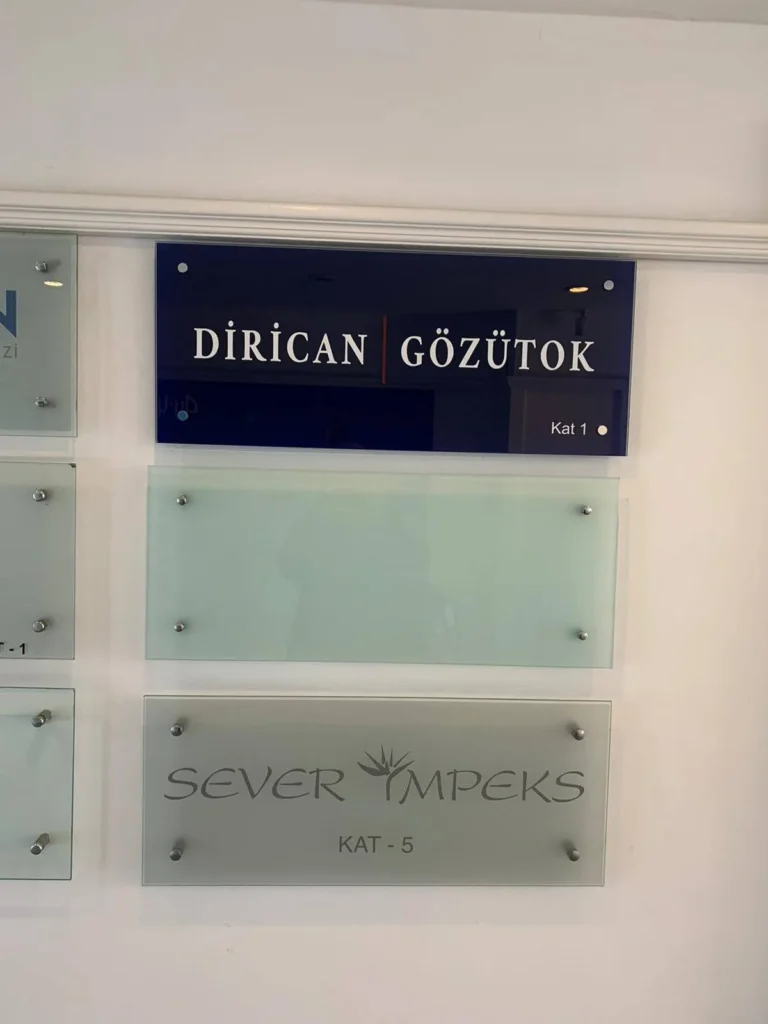 İstanbul kapı giriş cam tabelası fiyat ve montajı - Garant Cam