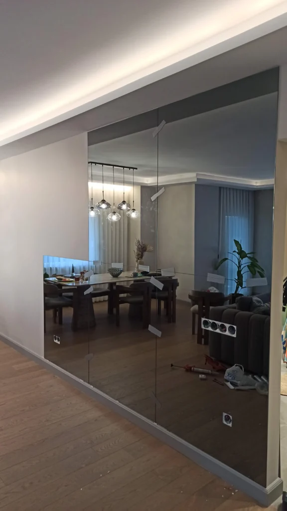 ayna modelleri desen duvar kaplama ayna fiyatları ve montajı - Garant Cam 