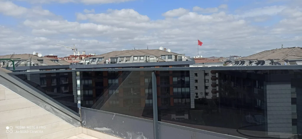 İstanbul Cam Balkon cam filmi montajı  - Garant Cam