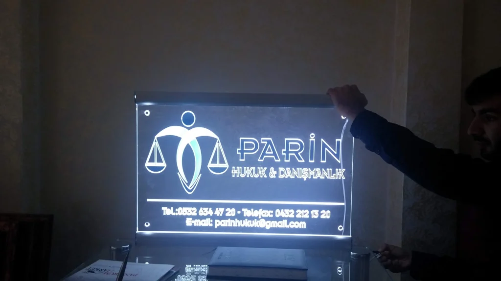 İstanbul kapı giriş  ışıklı cam tabela - Garant Cam