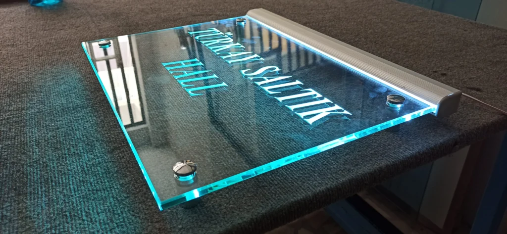 İstanbul  kapı giriş ışıklı cam tabela fiyatları -Garant Cam