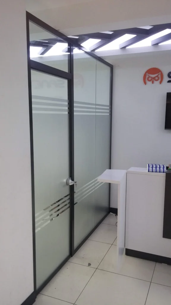 ofis cam bölme sistemleri uygulama tasarım ve montaj hizmetleri - Garant Cam