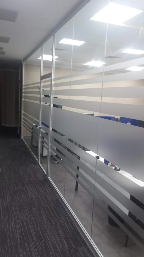 ofis cam bölme sistemleri (42)