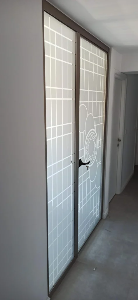 Nişantaşı ofis cam bölme sistemleri ve cam kapı - Garant Cam