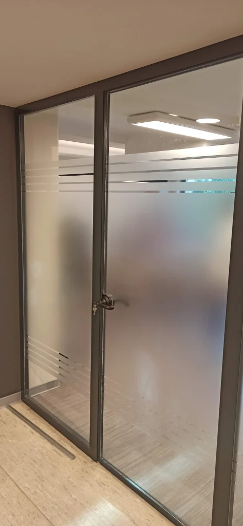Bomonti ofis cam bölme sistemleri ve cam kapı - Garant Cam