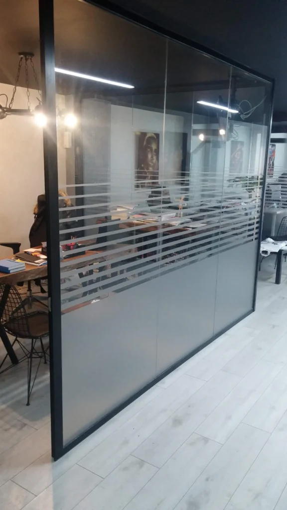 Beylikdüzü ofis cam filmi uygulaması - Garant Cam