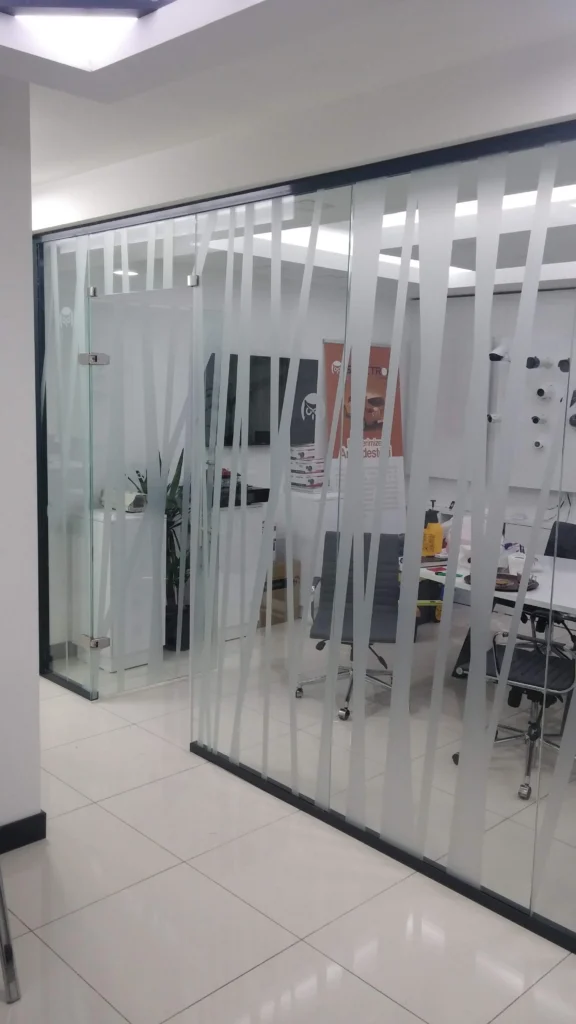 Cam ve Metal ofis cam bölme sistemleri 